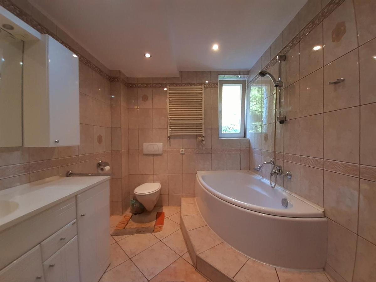 Pensjonat Osemka Lewin Klodzki Extérieur photo