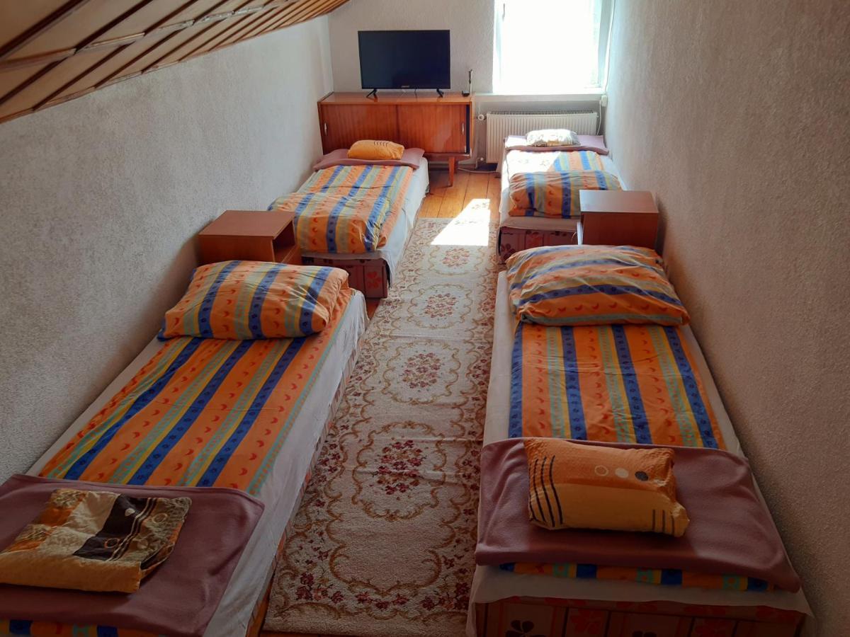 Pensjonat Osemka Lewin Klodzki Extérieur photo